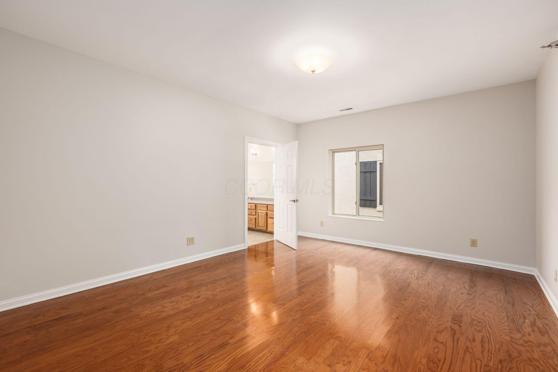 1784 Ridgecliff Road Upper Arlington, OH 43221 - Photo 19 of 40 017_f816f4b8_ridgecliff 135-2