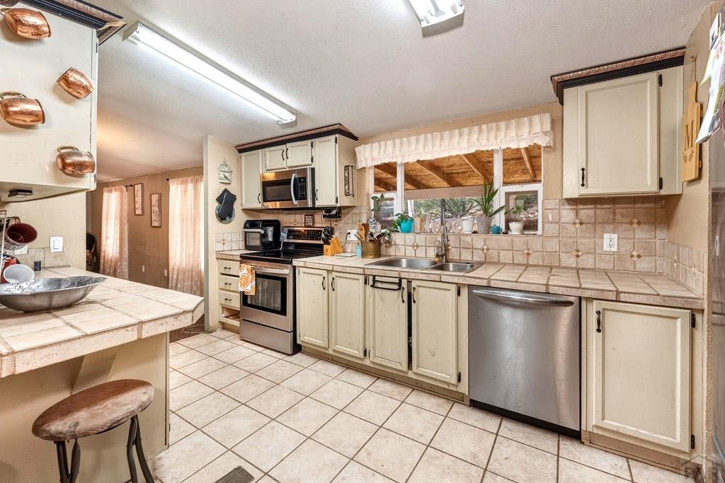 26131 Pinon Ridge Drive Trinidad, CO 81082 - Photo 11 of 63