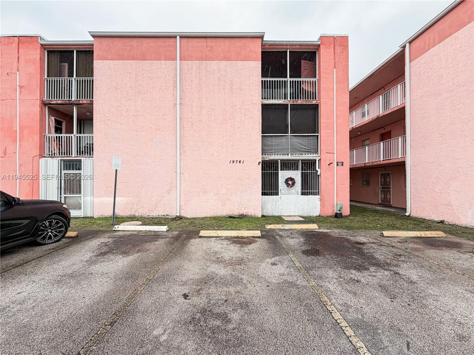 19761 Southwest 114th Avenue, Unit 338 Miami, FL 33157 - Photo 3 of 28