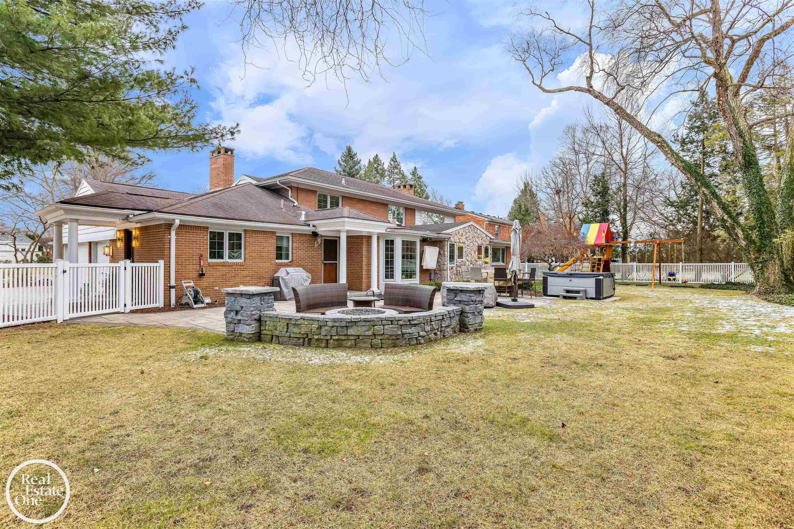 535 Ballantyne Road Grosse Pointe Shores, MI 48236 - Photo 65 of 89