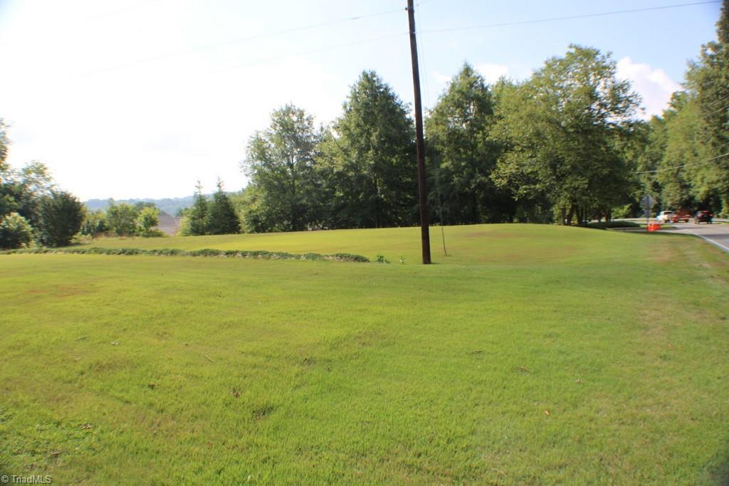 1582 Greenhill Road Mount Airy, NC 27030 - Photo 29 of 37 Gallery Image 29