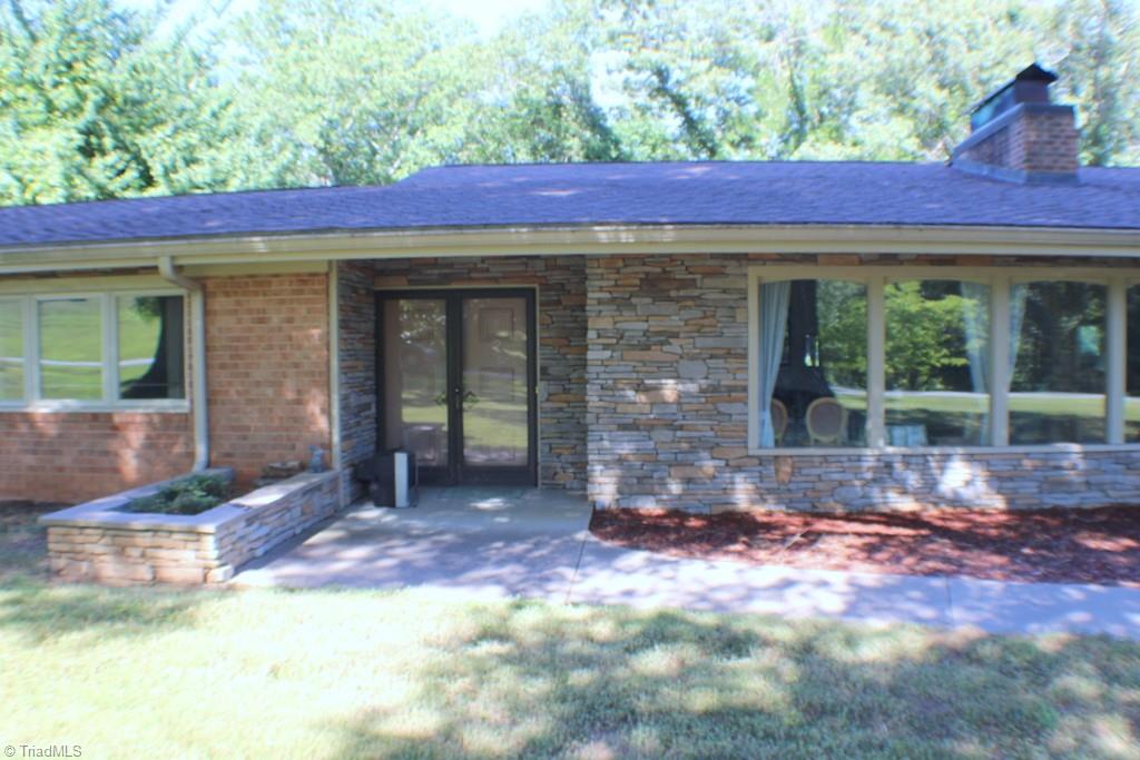1582 Greenhill Road Mount Airy, NC 27030 - Photo 3 of 37 Gallery Image 3
