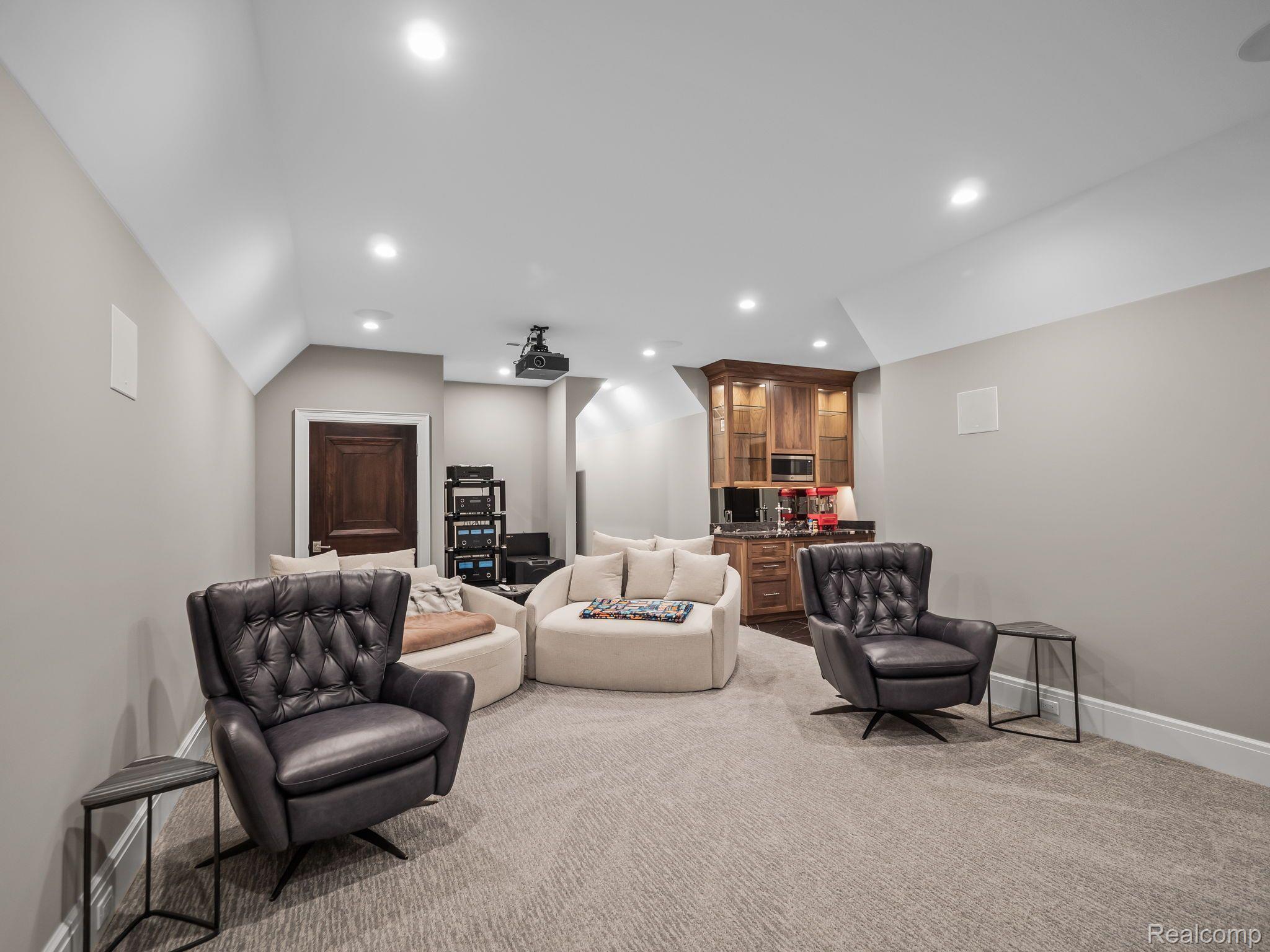 5105 Orchard Ridge Drive Rochester, MI 48306 - Photo 88 of 89 Gallery Image 88