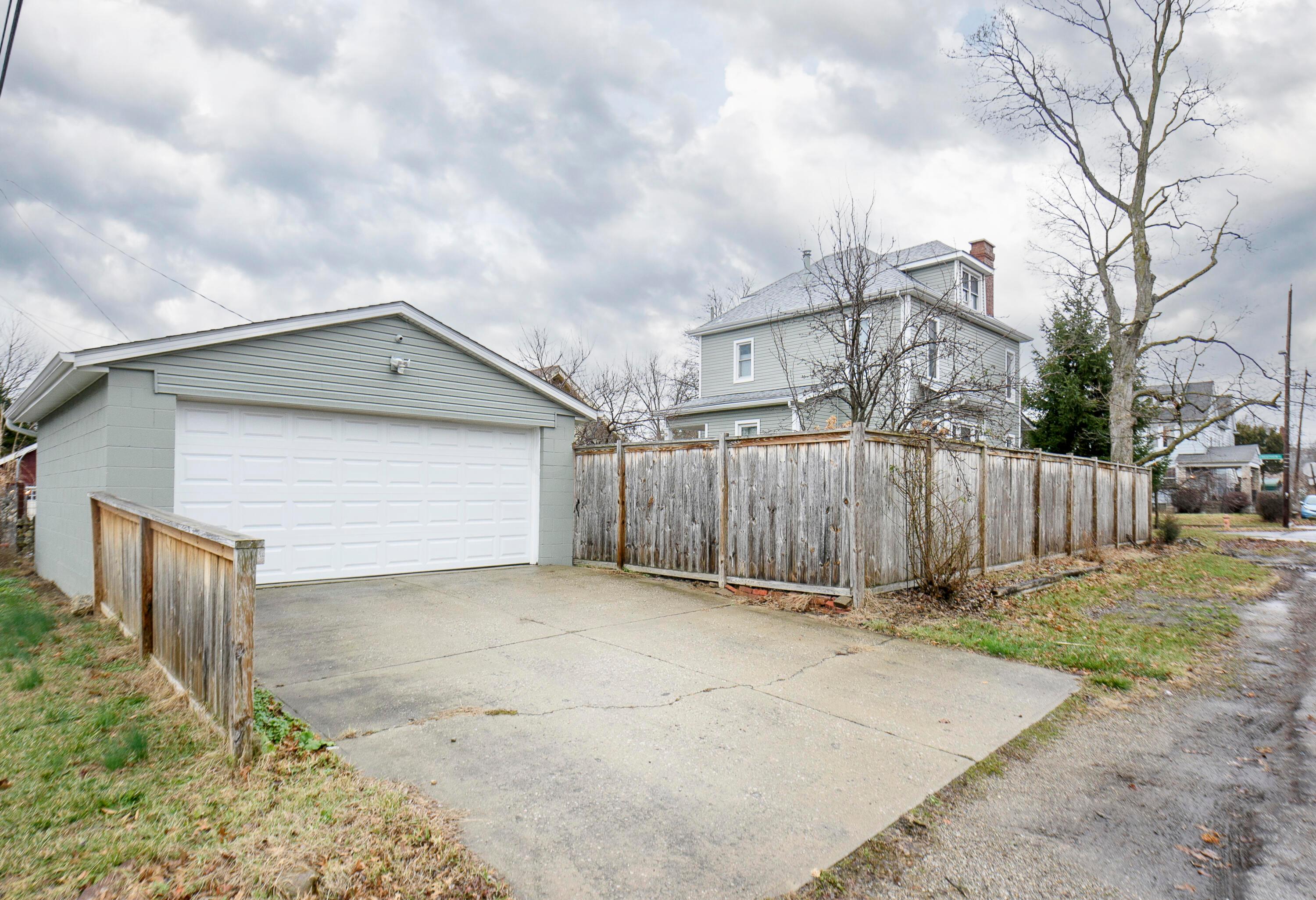 53 Crestview Road Columbus, OH 43202 - Photo 39 of 45 44