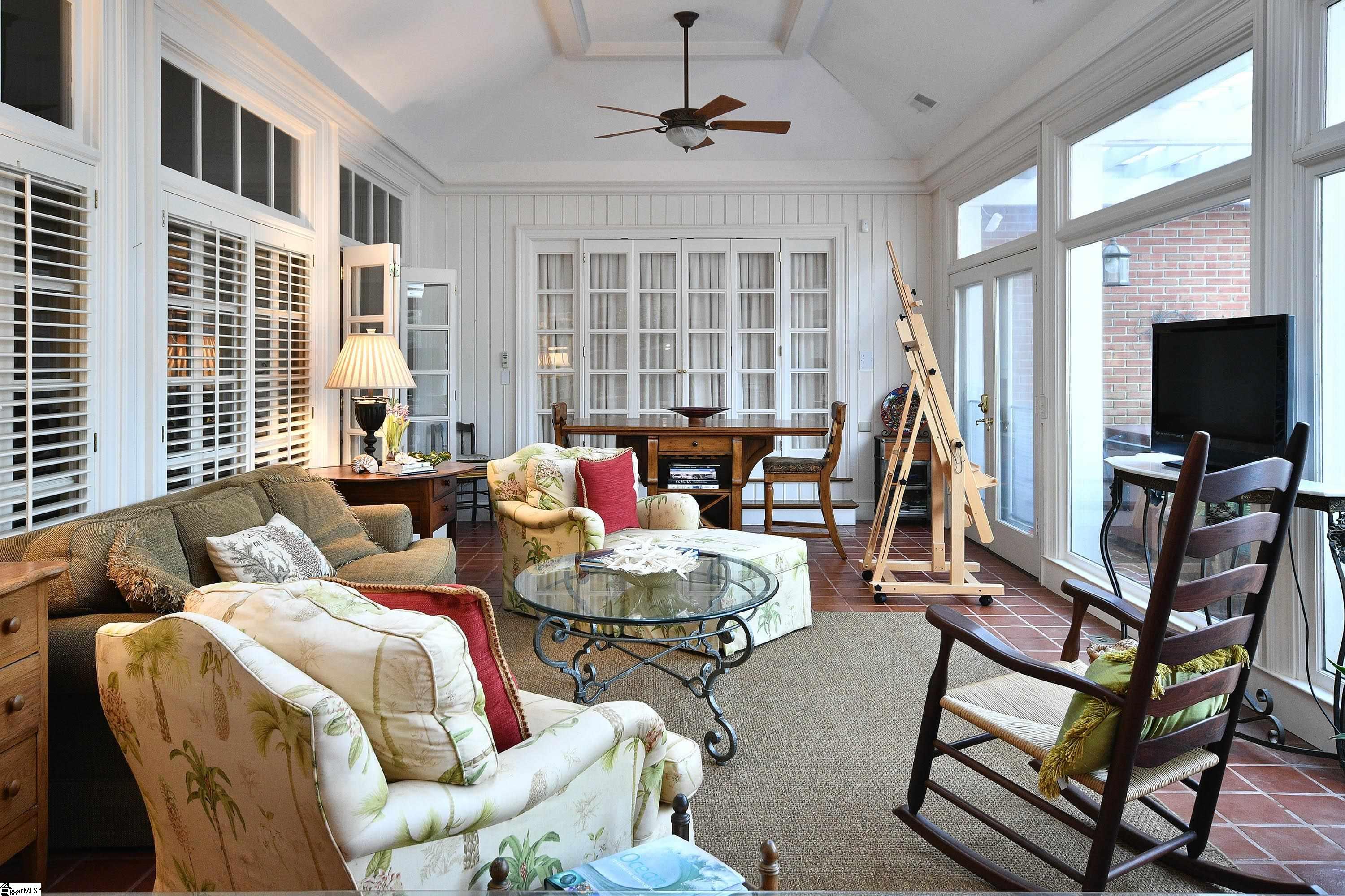 338 East Parkins Mill Road Greenville, SC 29607 - Photo 14 of 36