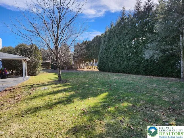 $1,700 | 5543 Highway 873, Schnecksville, PA 18078