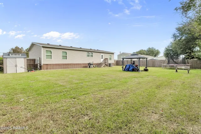 $185,000 | 151 Bobby Gene Drive, Scott, LA 70583