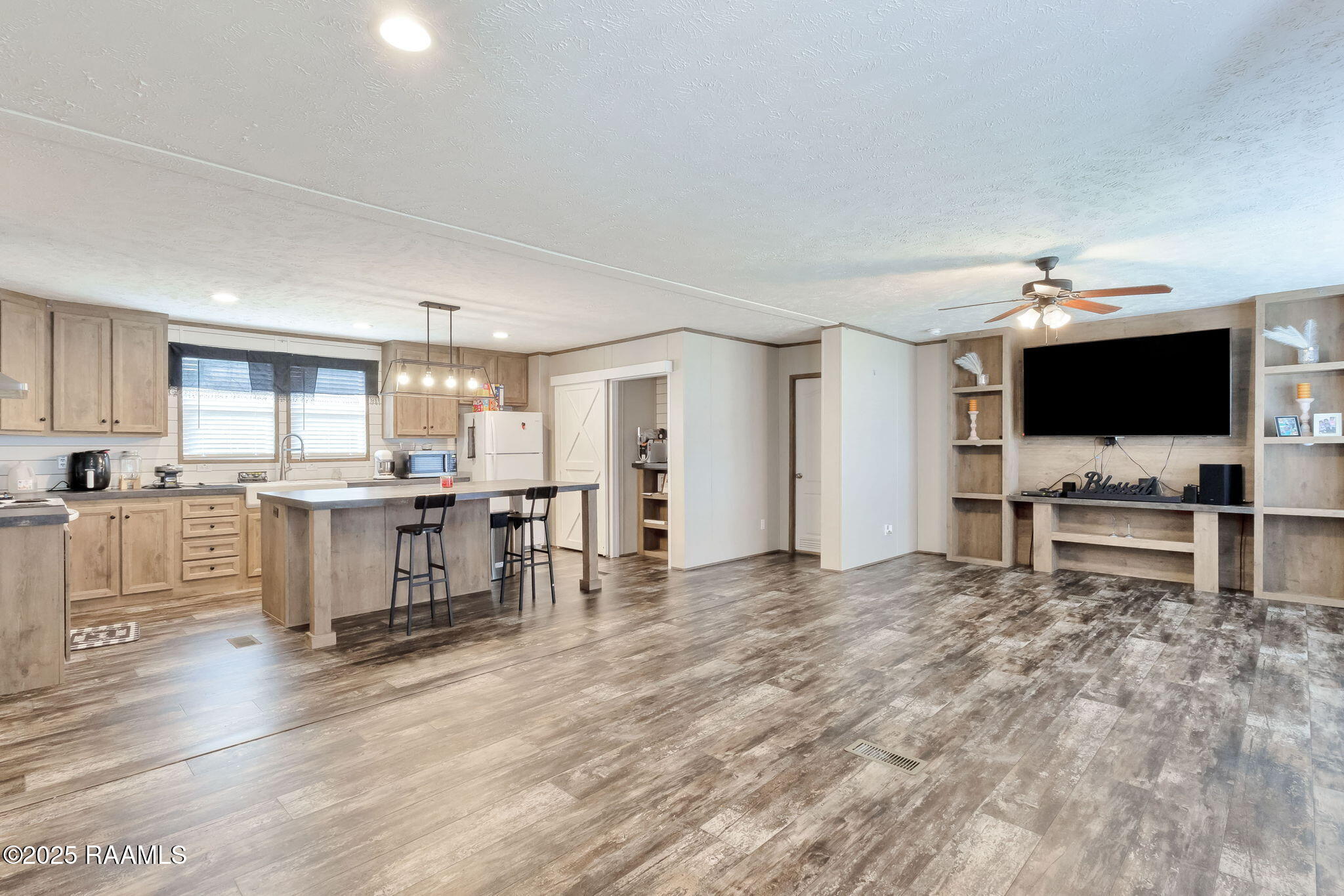 151 Bobby Gene Drive Scott, LA 70583 - Photo 4 of 15 4-web-or-mls-151 Bobby Gene-4