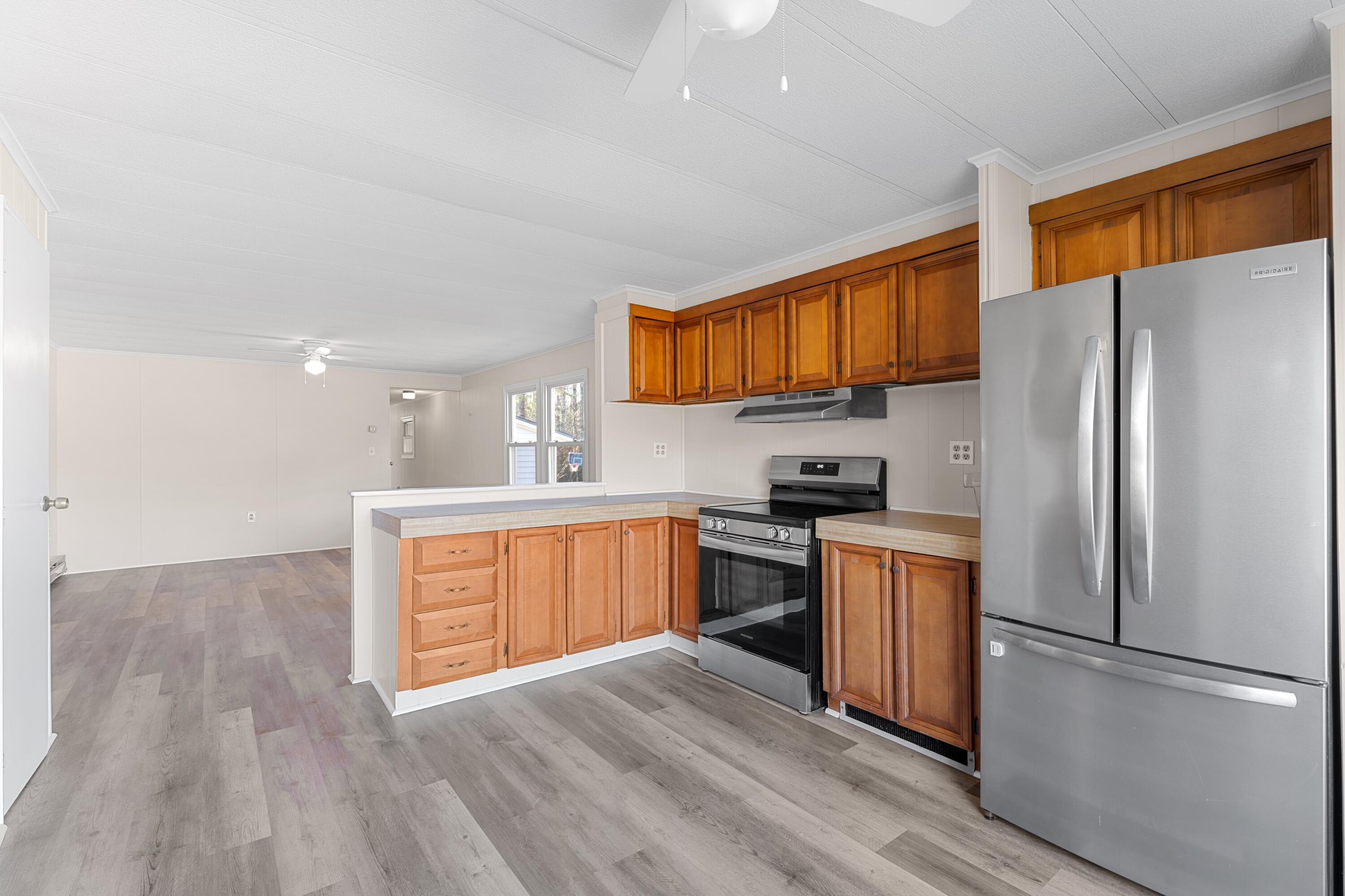 212 Beech Hl Road Pittston, ME 04345 - Photo 7 of 36 DSC09951
