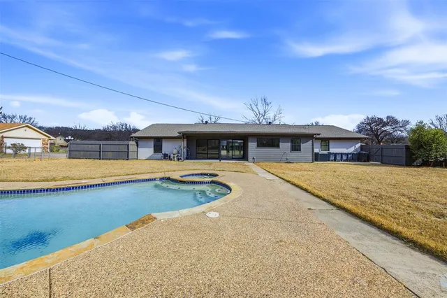 $865,000 | 1412 Daryll Lane, Keller, TX 76262