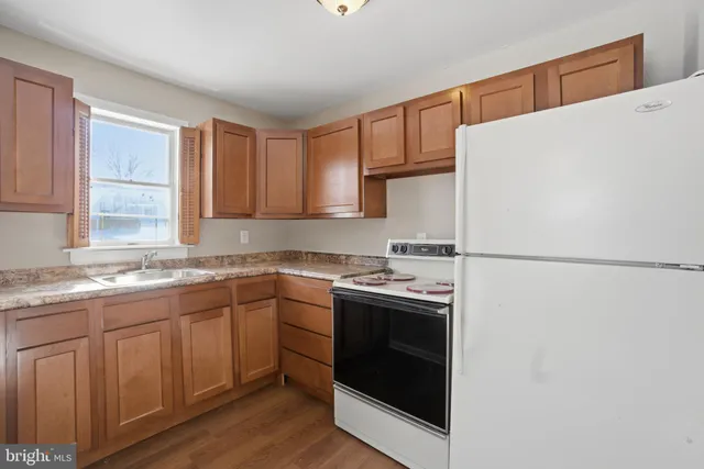 $1,900 | 5605 Shelbourne Road, Unit B, Baltimore, MD 21227