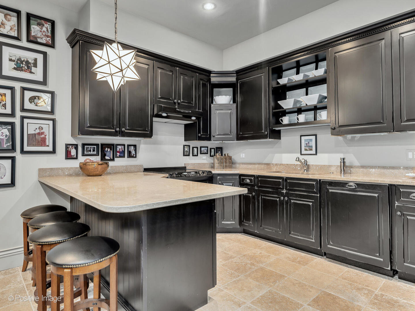 820 Taft Road Hinsdale, IL 60521 - Photo 28 of 46 a kitchen with a stove a sink and a refrigerator