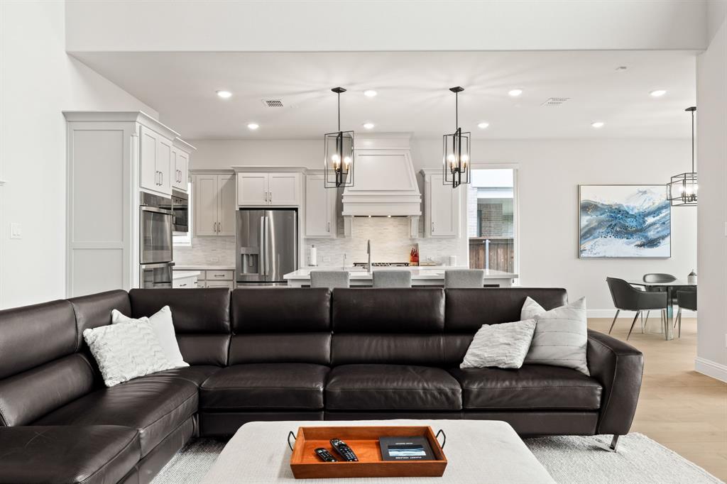 6698 Plumley Road Frisco, TX 75034 - Photo 17 of 40 Gallery Image 17