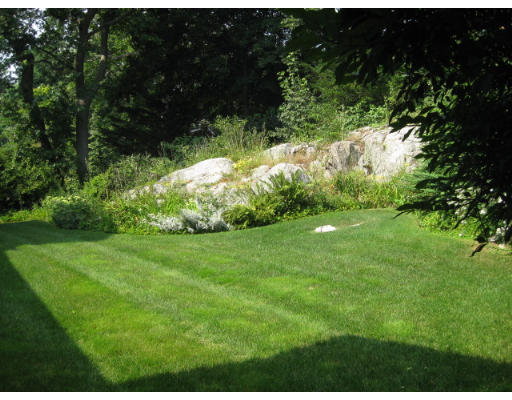 78 Bates Road Swampscott, MA 01907 - Photo 10 of 12 Gallery Image 10