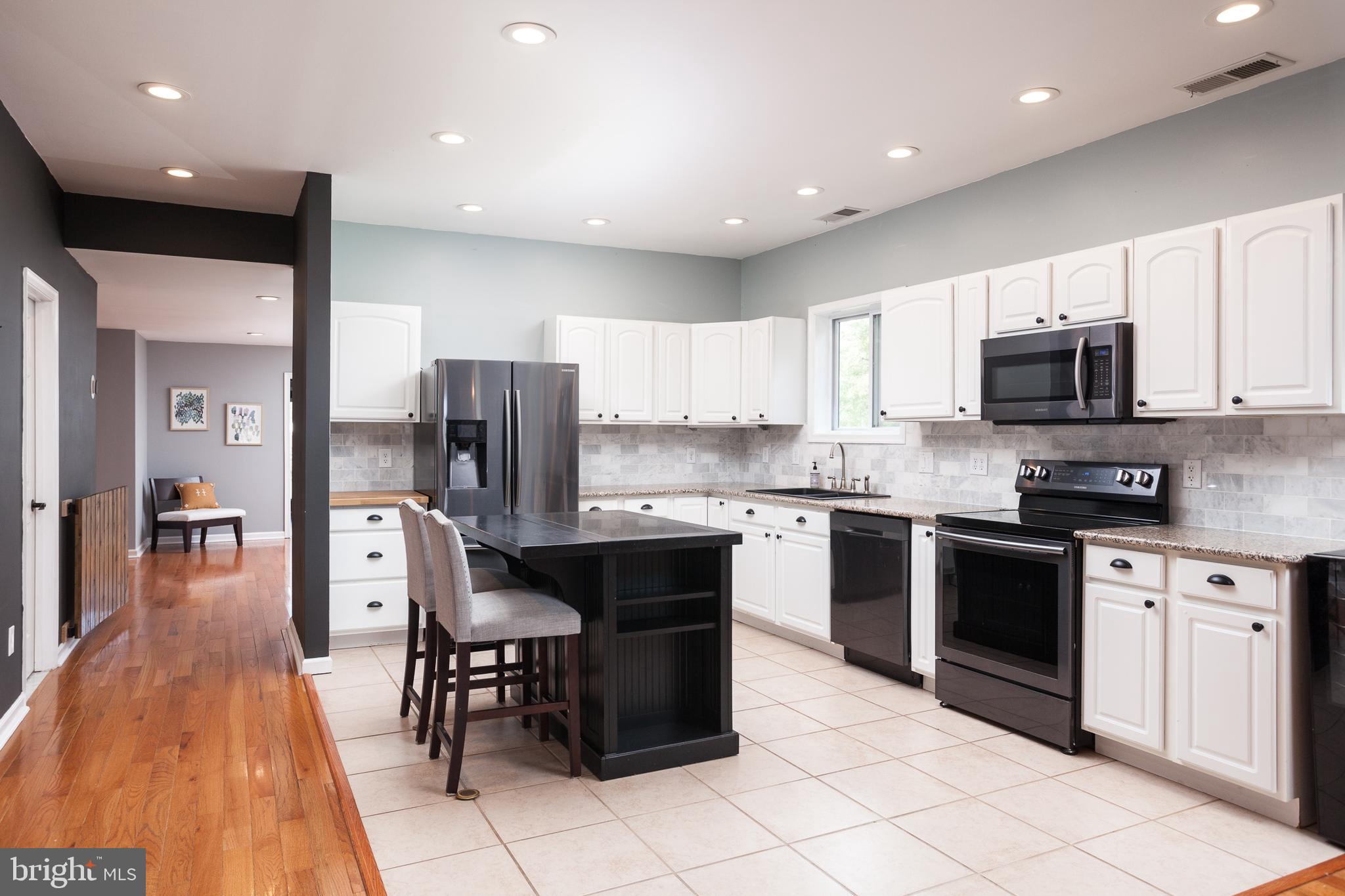 1449 Galena Road Baltimore, MD 21221 - Photo 6 of 31 Tile floor