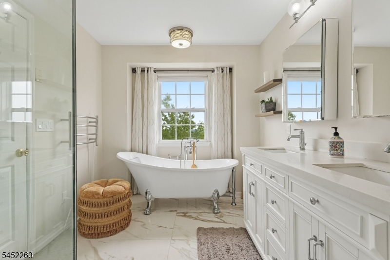 44 King George Road Green Brook, NJ 08812 - Photo 24 of 37 Gallery Image 24