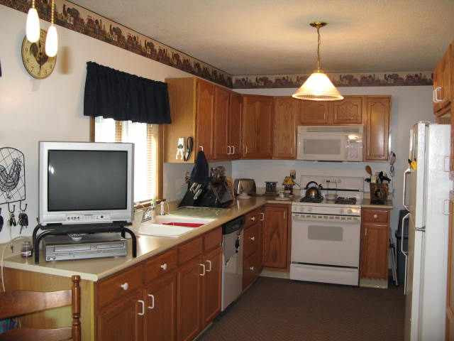 5 Firehouse Road Halfmoon, NY 12065 - Photo 3 of 9 Photo 3