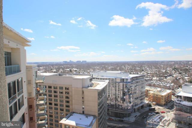 851 North Glebe Road, Unit 1311 Arlington, VA 22203 - Photo 22 of 30 a view of a city