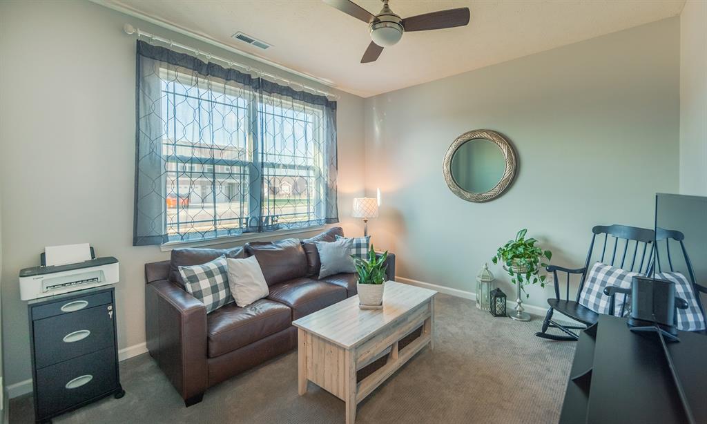 606 Donegal Drive Pendleton, IN 46064 - Photo 4 of 21 Gallery Image 4