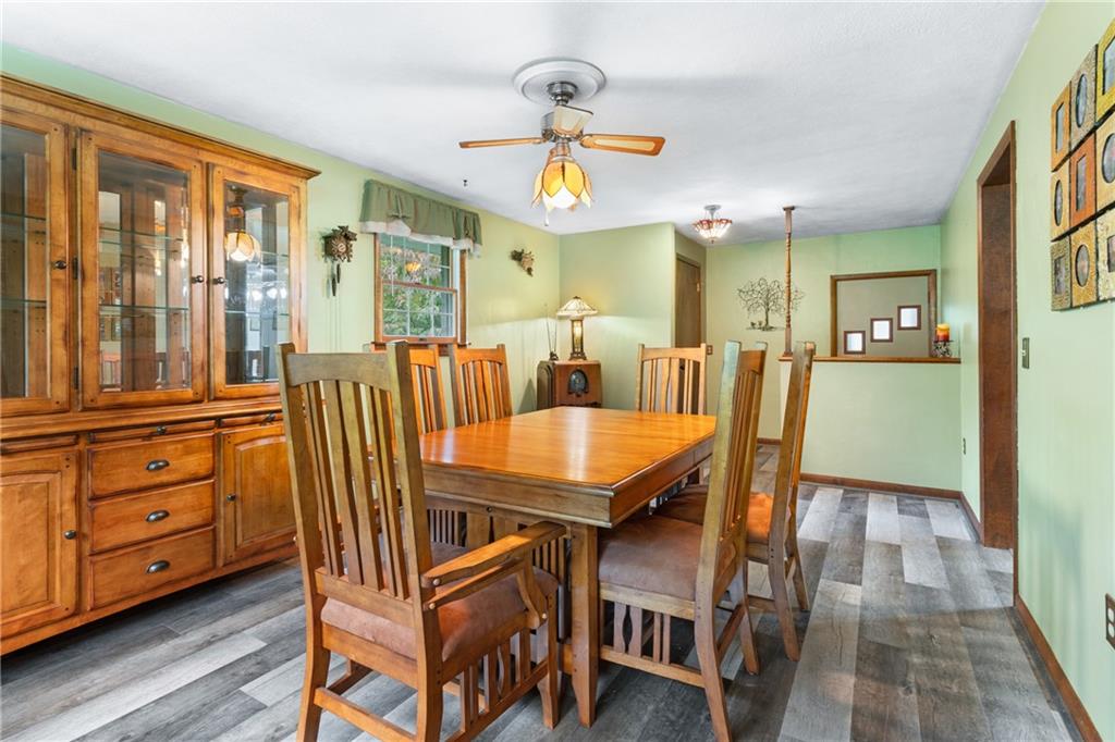 412 Holyoke Road Butler, PA 16001 - Photo 7 of 29 a dining room with furniture and window