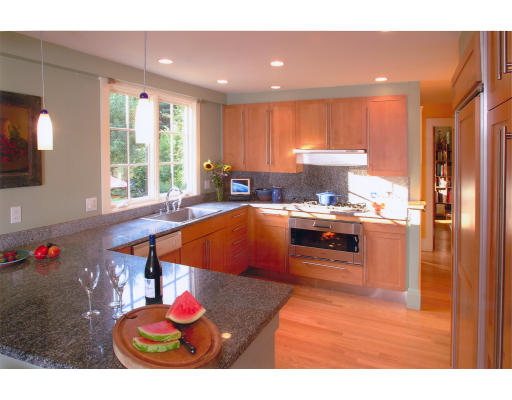 211 Lincoln Road Lincoln, MA 01773 - Photo 3 of 6