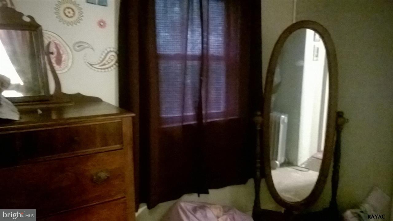 165 Canal Road York, PA 17406 - Photo 14 of 17 Gallery Image 14