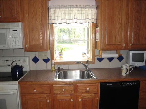 123 Milton Road Braintree, MA 02184 - Photo 9 of 18 Gallery Image 9
