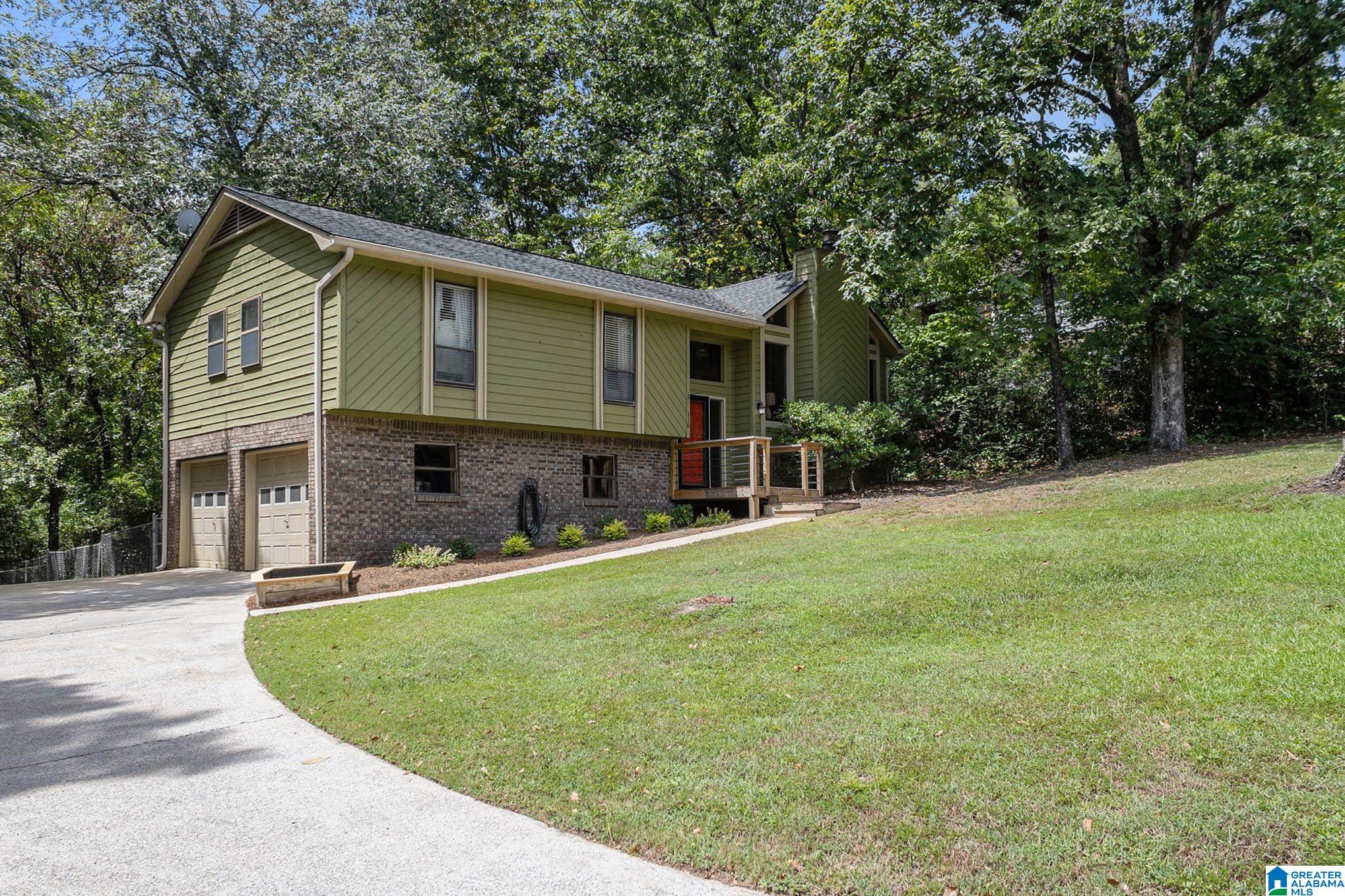 116 Whitecap Circle Alabaster, AL 35007 - Photo 2 of 35