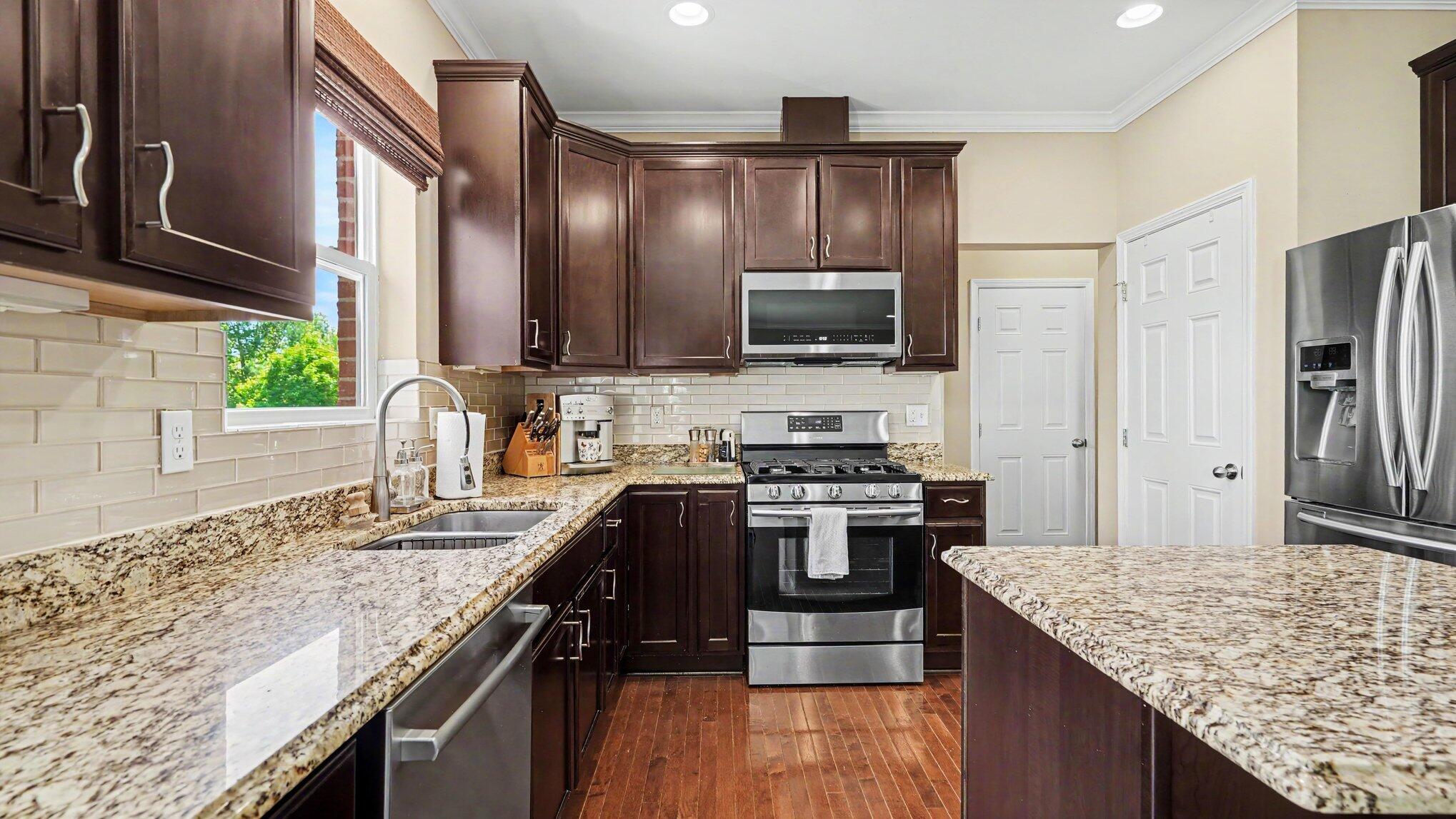 601 Park Lane Road Chelsea, MI 48118 - Photo 12 of 45 010_file_3985