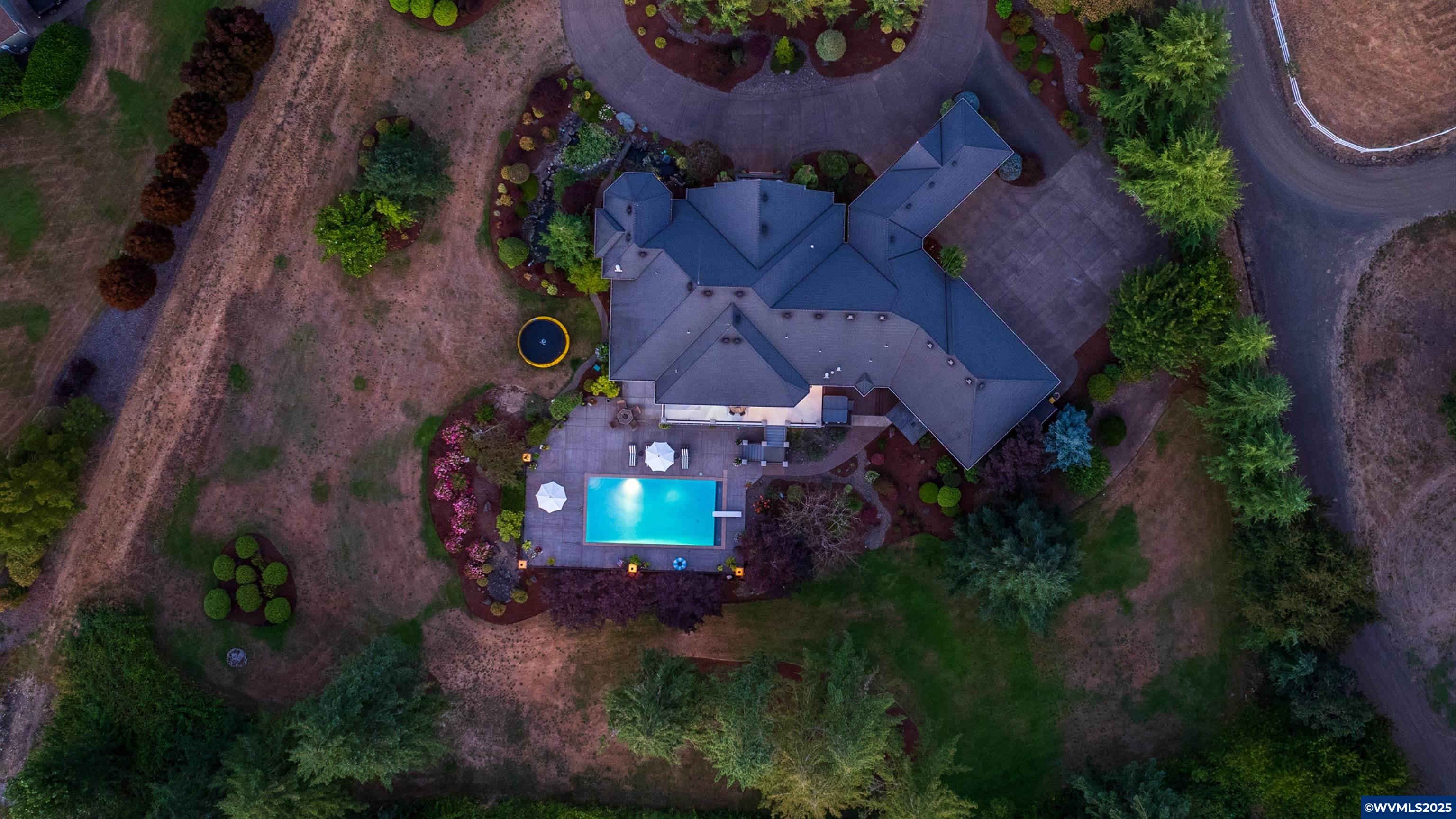 4075 Northwest Camala Drive Albany, OR 97321 - Photo 2 of 48