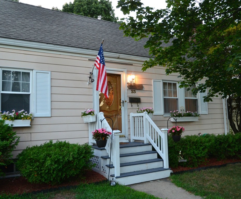 23 Curtis Road Saugus, MA 01906 - Photo 2 of 19 Gallery Image 2