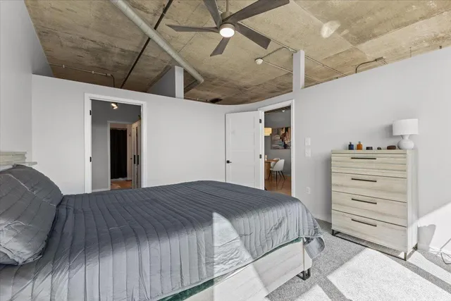 $399,000 | 100 West 5th Street, Unit 611, Royal Oak, MI 48067