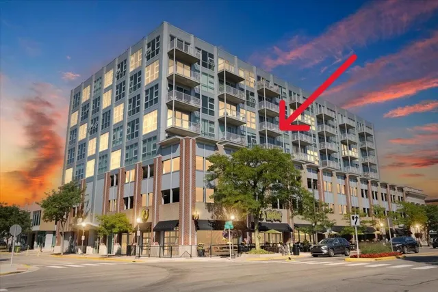 $399,000 | 100 West 5th Street, Unit 611, Royal Oak, MI 48067