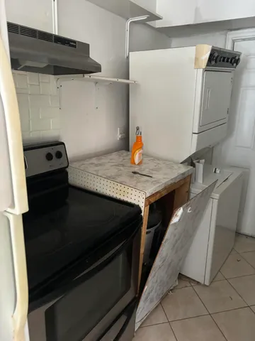 a close view of sink