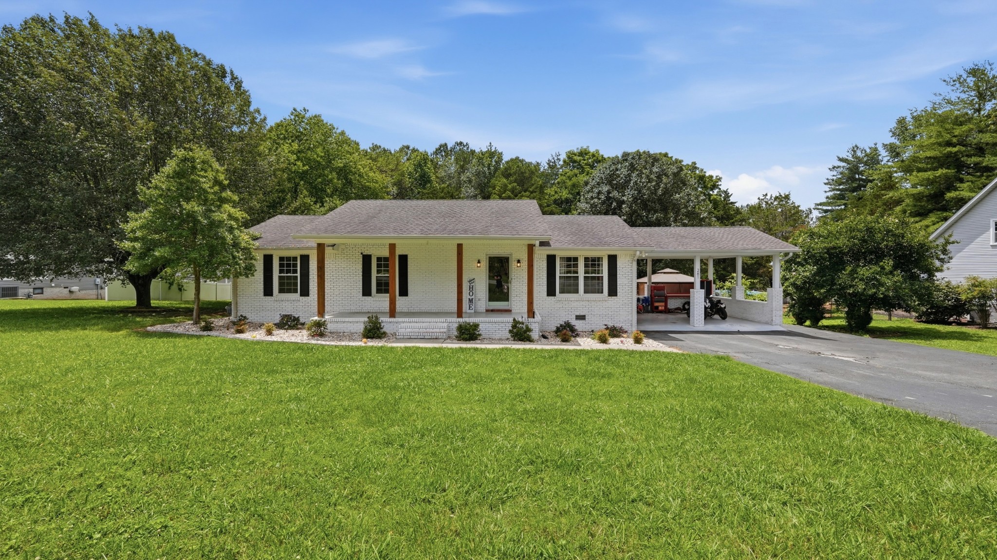 261 Hillcrest Road Manchester, TN 37355 - Photo 2 of 47