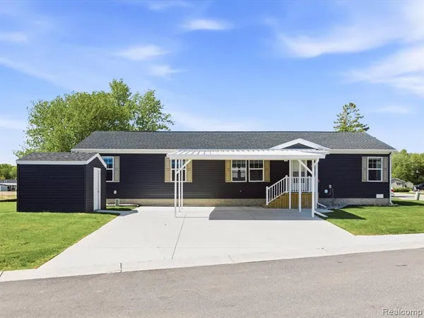 $179,900 | 10914 Le Grande Court, Unit LOT# 100, Fair Haven, MI 48023