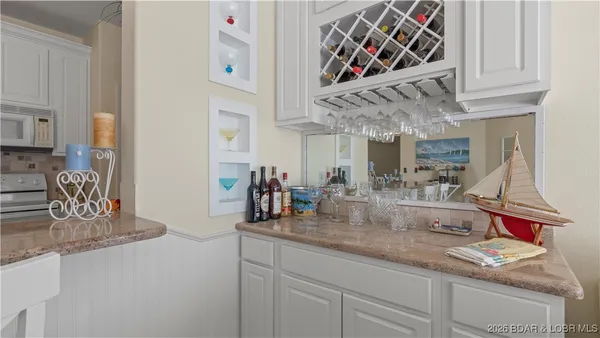 $475,000 | 275 Flynn Road, Unit 101, Lake Ozark, MO 65049
