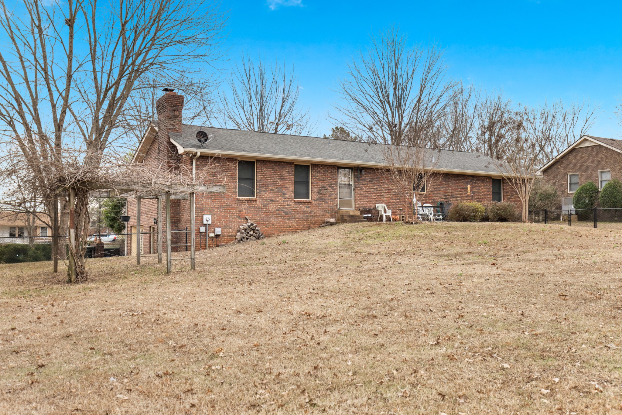 305 Mosley Drive Springfield, TN 37172 - Photo 4 of 38