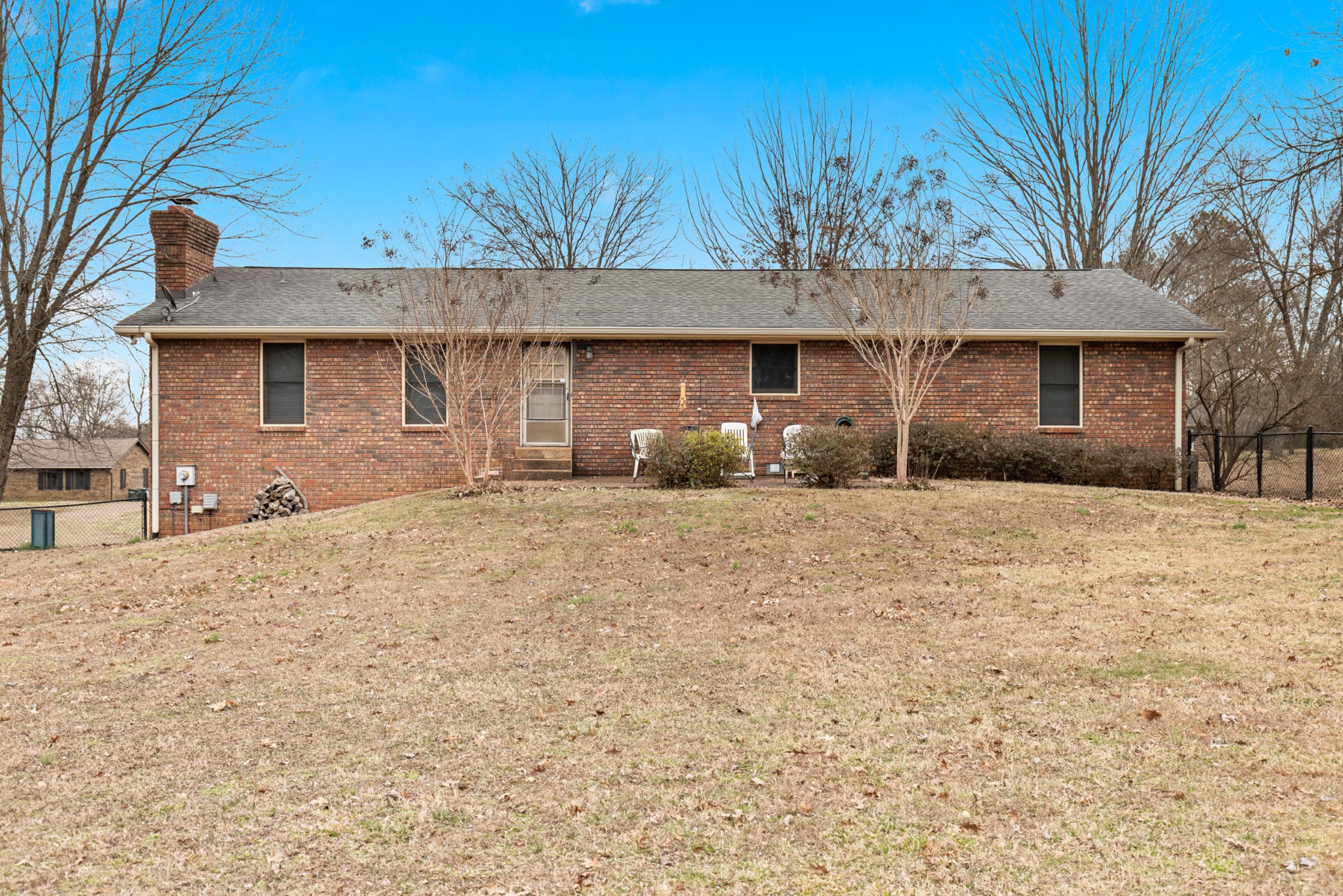 305 Mosley Drive Springfield, TN 37172 - Photo 6 of 38