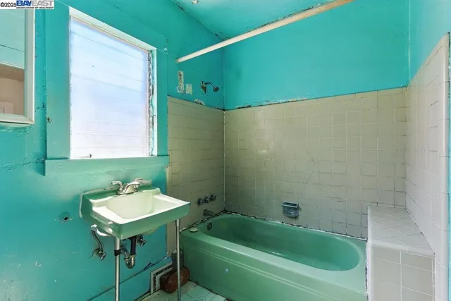 $589,000 | 1717 Hibbard Street, Alameda, CA 94501