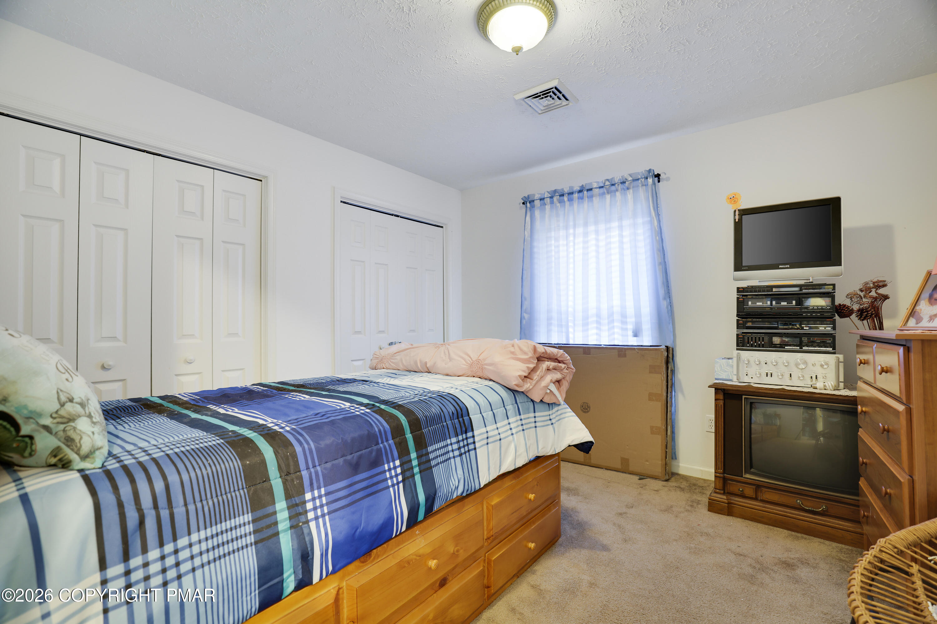2137 Freedom Way Pocono Summit, PA 18346 - Photo 27 of 71 10-RBP53970