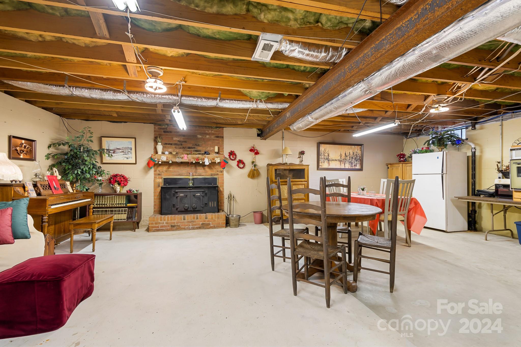 918 Blacksnake Road Stanley, NC 28164 - Photo 22 of 41 a view of a bar restaurant