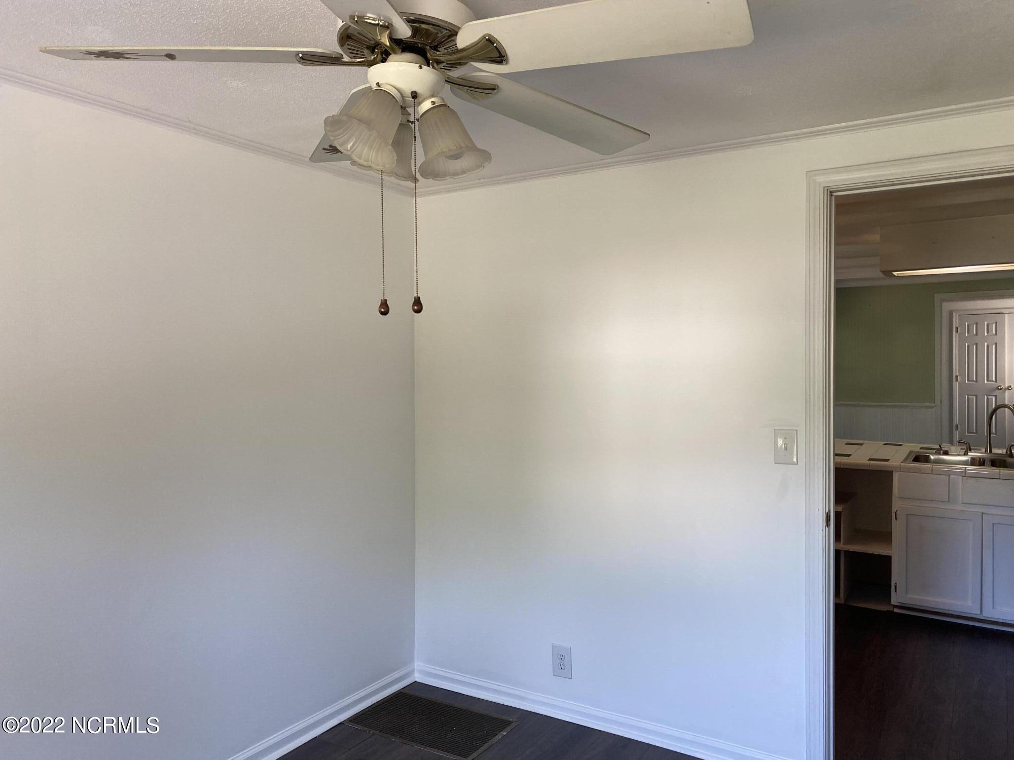 701 Carolina Inlet Acres Road Wilmington, NC 28412 - Photo 18 of 29 bedroom 2