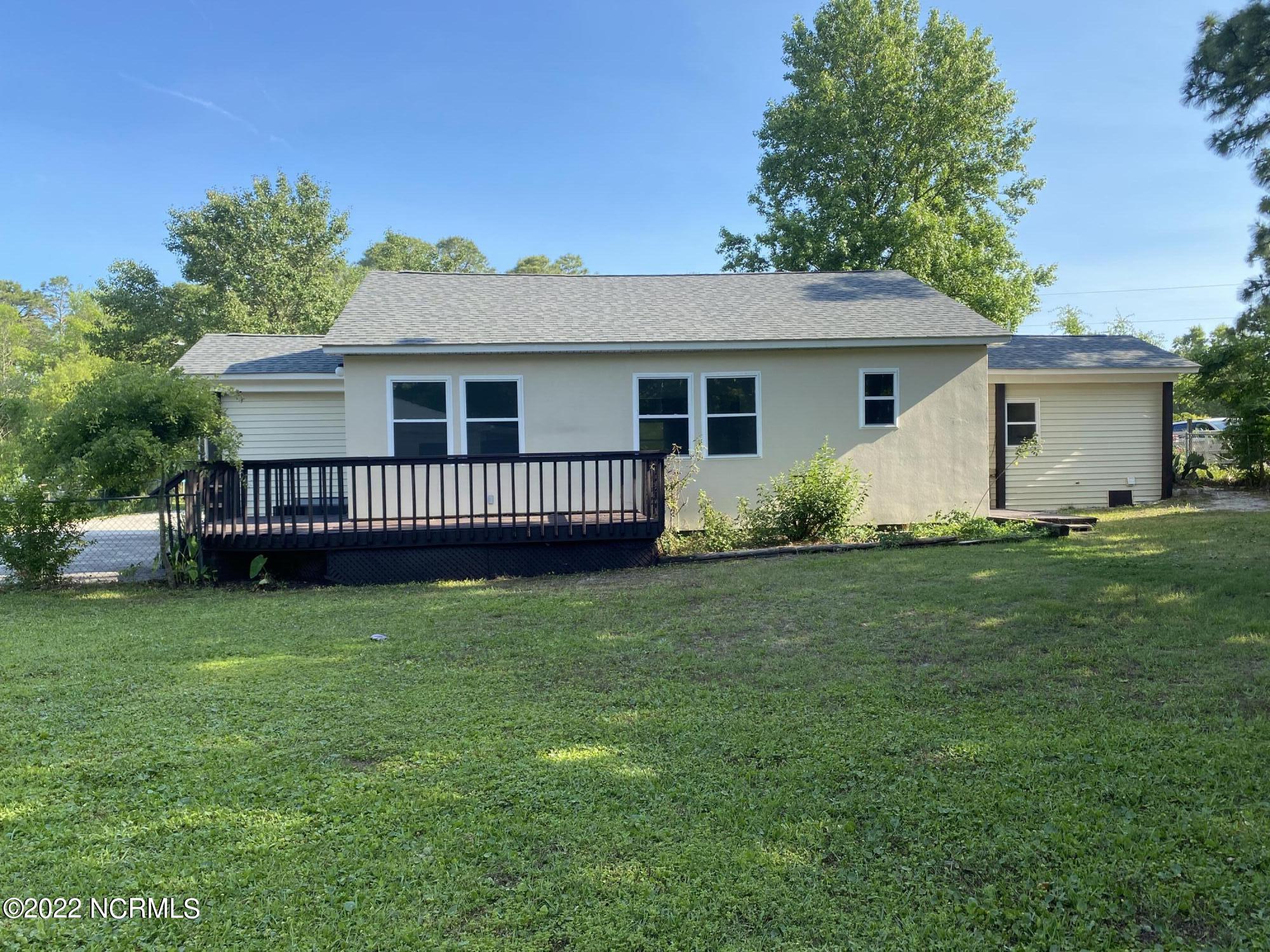 701 Carolina Inlet Acres Road Wilmington, NC 28412 - Photo 4 of 29 back