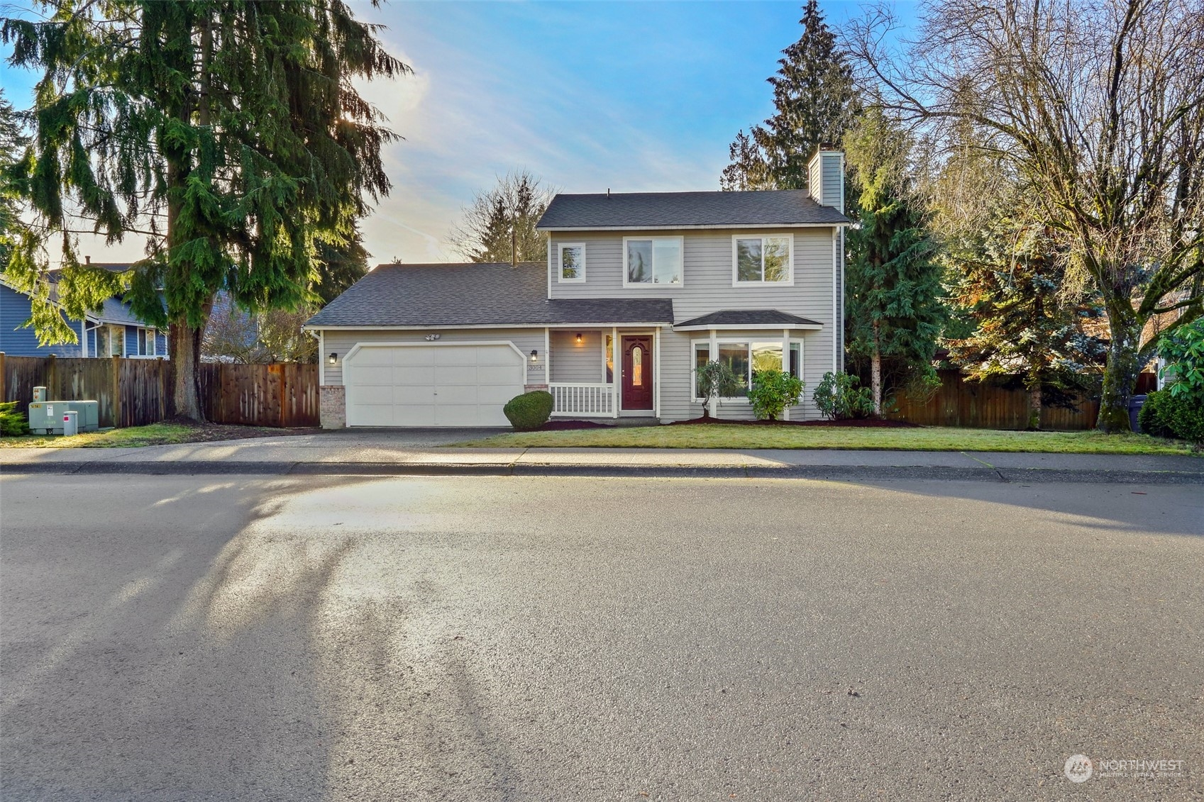 3004 170th Place Southeast Bothell, WA 98012 - Photo 25 of 25 a front view of a house with a garden
