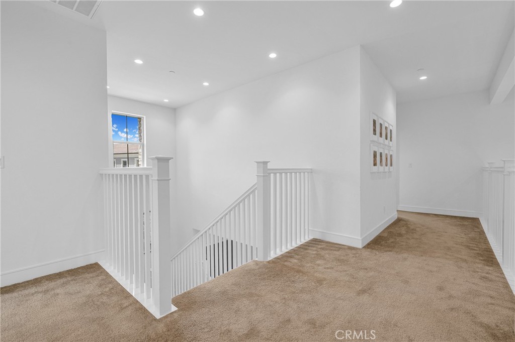115 Halworth Irvine, CA 92618 - Photo 19 of 33 a view of hallway