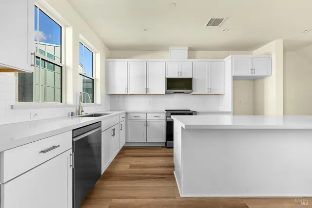 $679,000 | 204 Wakeful Way, Rohnert Park, CA 94928