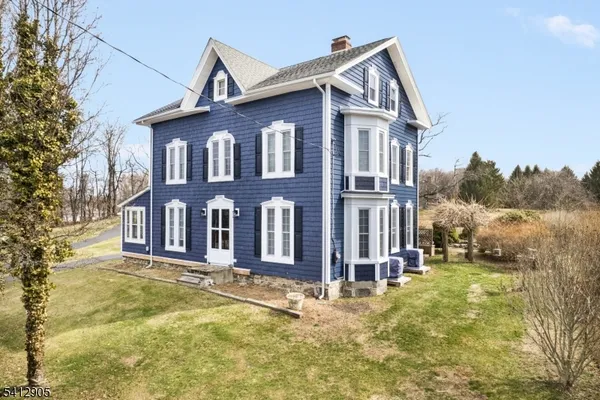 $489,000 | 23 Knowlton Road, Columbia, NJ 07832