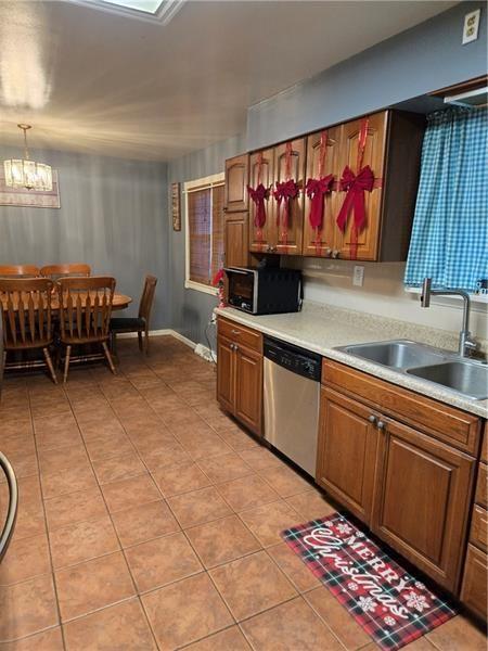 4871 County Line Road New Castle, PA 16101 - Photo 6 of 17