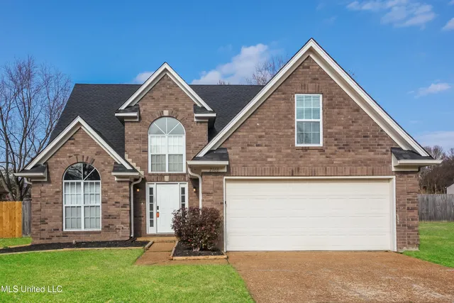 $2,225 | 2166 Greencliff Drive, Southaven, MS 38672